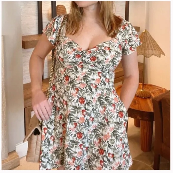 Abercrombie & Fitch Knot-Front Fruit Print Mini Dress Size LP - Picture 2 of 8